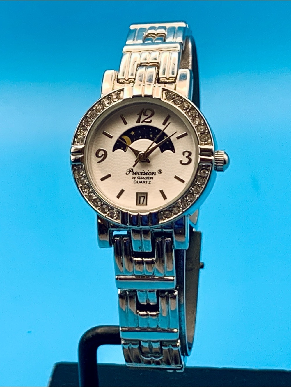 PRECISION By GRUEN Women’s Vintage Moon Phase Wristwatch Date Works New Battery